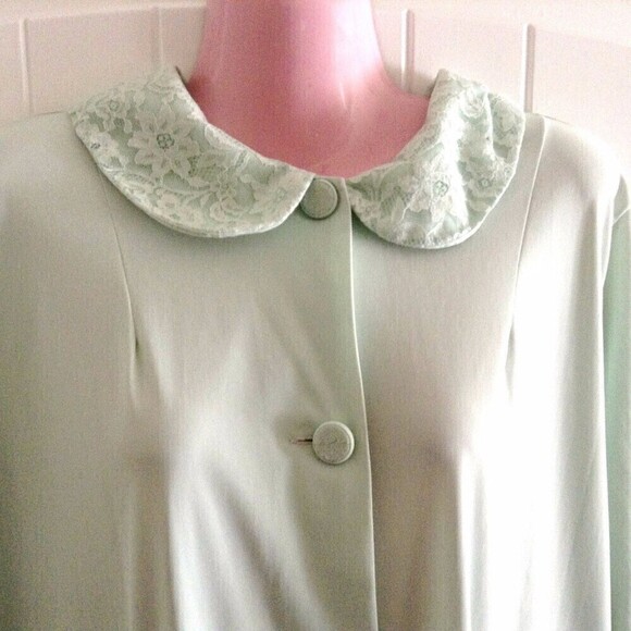 Vintage Shadowline Women's Robe Medium Mint Green Nylon Lace Trim - Picture 2 of 6